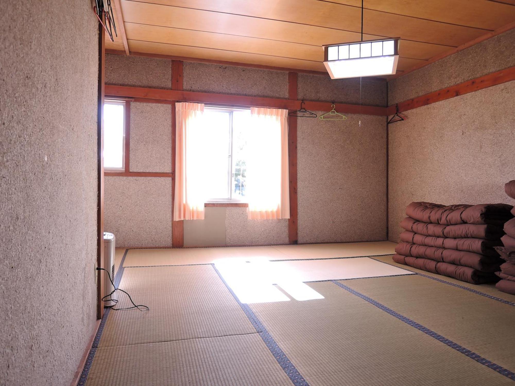 ホテル しんたく山荘 南牧村 エクステリア 写真
